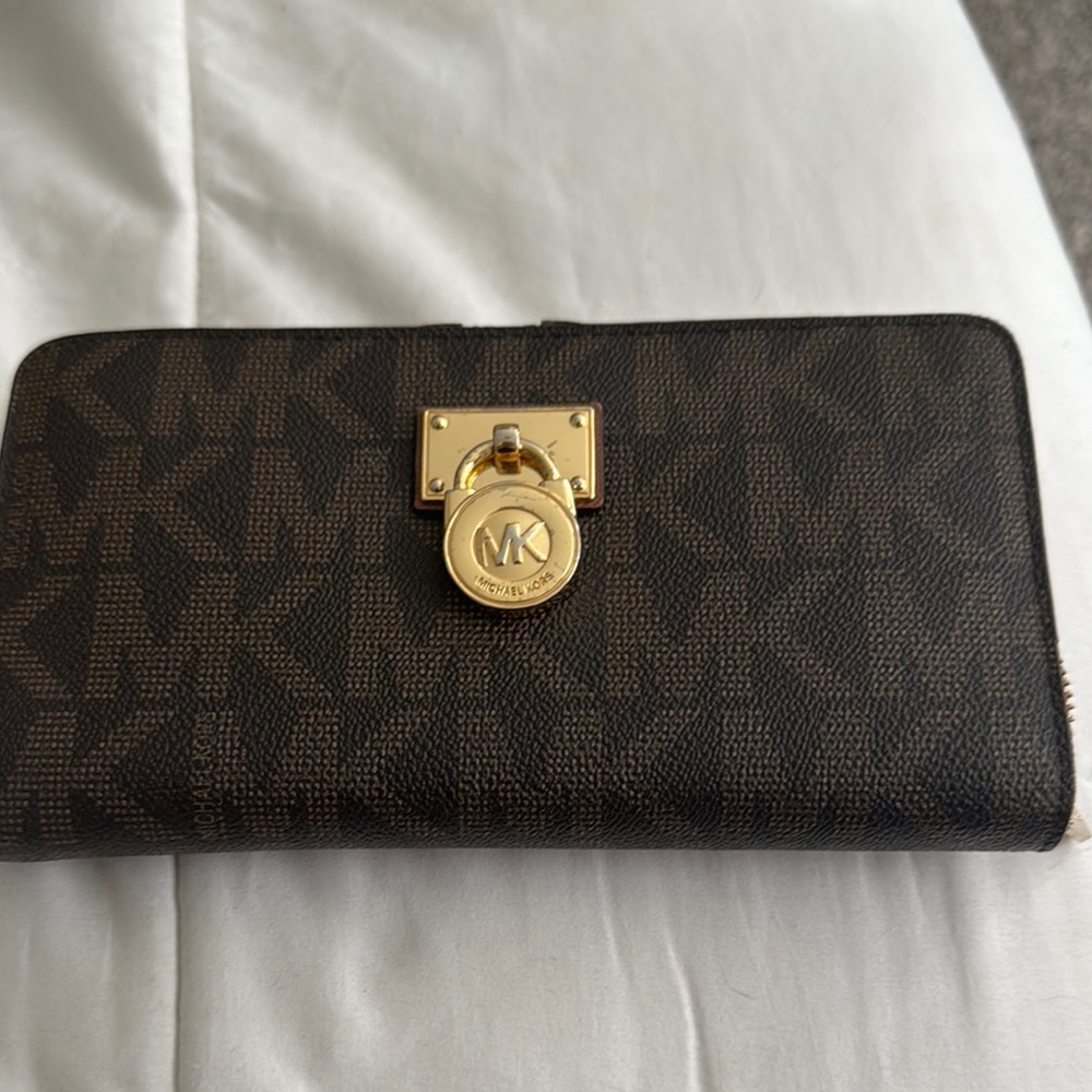 Michael Kors Brown Wallet